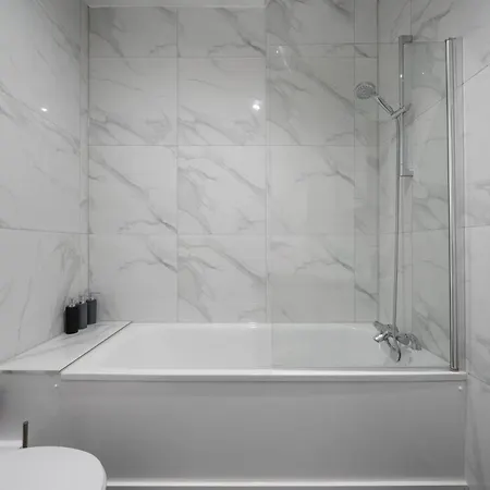 The Chalton Funk-In Kings Cross Apartment London Exterior photo