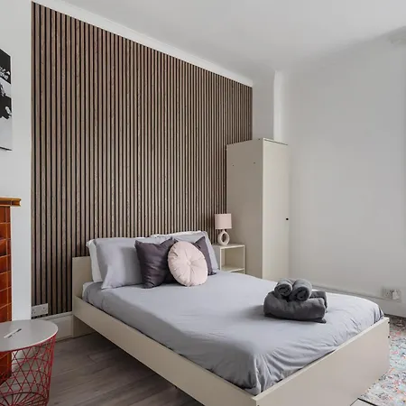 The Chalton Funk-In Kings Cross Apartment London Exterior photo